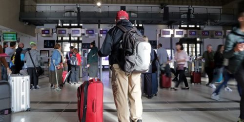 TGV, Intercités, cars longue distance, avion : le pass sanitaire en vigueur après le week-end du 1er août