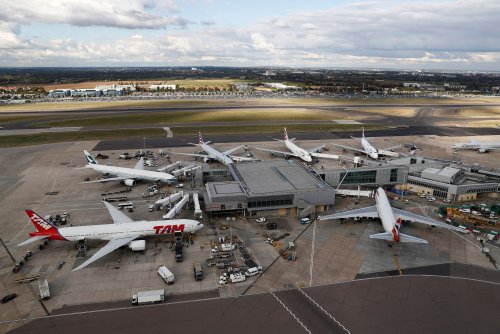 Londres-Heathrow à l'arrêt : le plus grand aéroport d’Europe en 6 chiffres