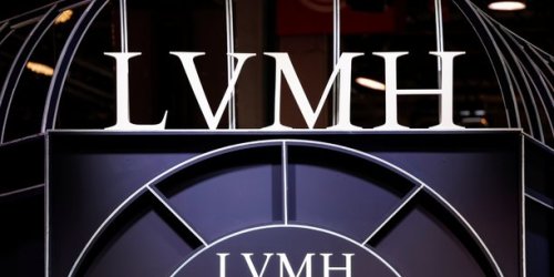 LVMH, Hermès, L'Oréal...Pourquoi les valeurs du luxe décrochent en Bourse ?