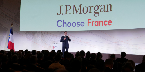 Macron alerte sur le décrochage européen face à Wall Street et la City