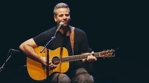 An Amusing Acoustic Cover of ‘The Simpsons’ Theme