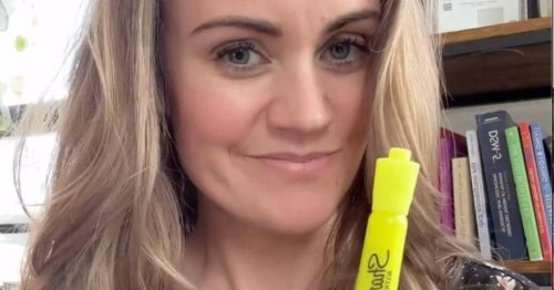 How to Calm a Panic Attack With a Highlighter