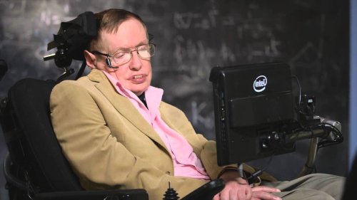 Host John Oliver Interviews Theoretical Physicist Stephen Hawking on ‘Last Week Tonight’