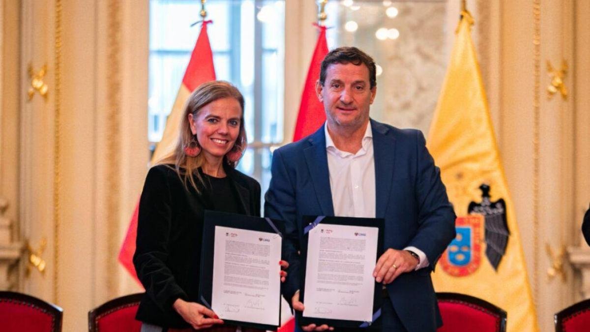 Madrid y Lima firman un acuerdo para proyectar su gastronomía al mundo