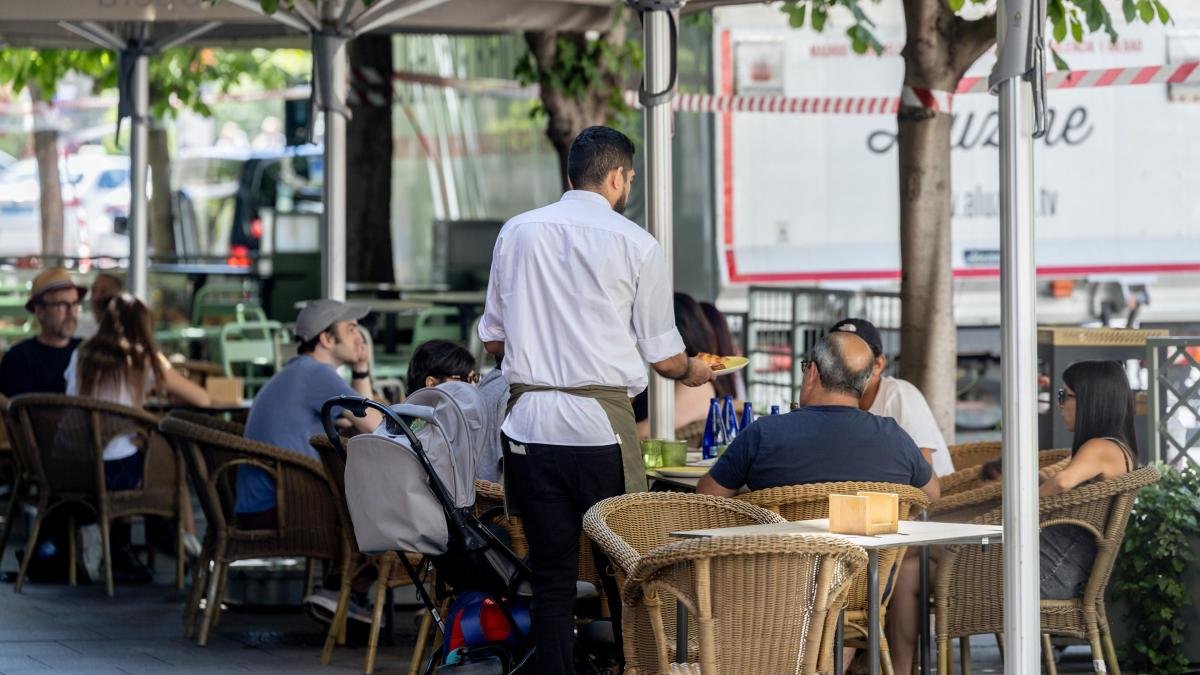 Esto es lo que gastan la mayoría de los españoles cuando comen fuera de casa