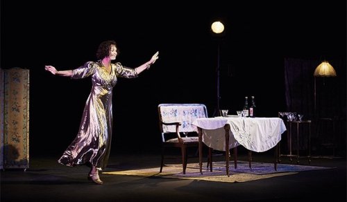 Nos critiques théâtrales de la semaine : Dorothy, Illusions perdues, Moby Dick,