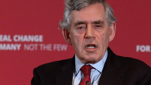 Gordon Brown demands emergency budget to avert ‘financial timebomb’ for millions of families