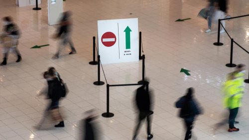 Pass sanitaire : l'obligation limitée aux centres commerciaux de plus de 20.000 mètres carrés