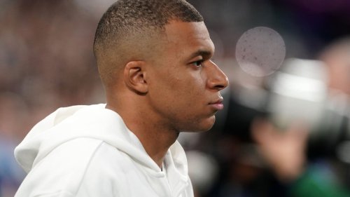 Draguées par Kylian Mbappé, elles balancent tout !