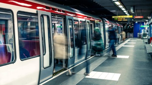 Fin 2023, le ticket de métro rouge va disparaître définitivement à Lyon