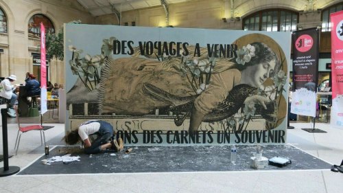 Venez découvrir une fresque en tickets de métro à la Gare Saint-Lazare