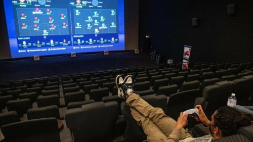 A Lille, vous pouvez louer une salle de ciné pour jouer aux jeux vidéo sur écran géant