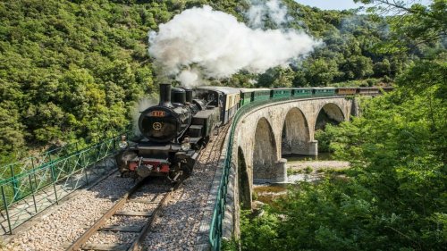 Découvrez l'Ardèche à bord d'un magnifique train à vapeur historique à 1h de Lyon