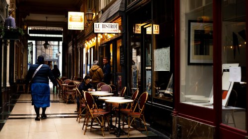 À Paris, un restaurant interdit l’entrée à tous les Gémeaux