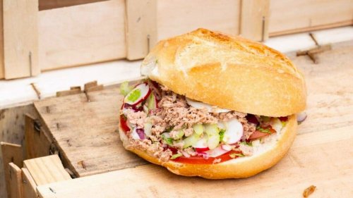 Le célèbre pan bagnat de Nice bientôt protégé par un label européen !