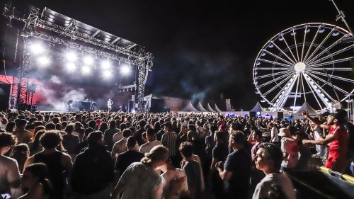 Fêtez le début de l’été en musique avec le festival Nuits Carrées à Antibes