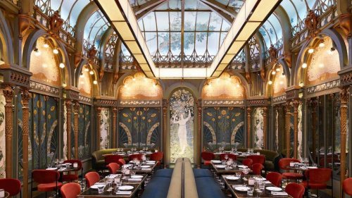 Ce magnifique resto de viande Art nouveau parisien est le meilleur du monde
