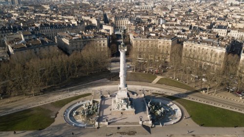 La plus grande fête de l’histoire aura lieu place des Quinconces avec le Brunch Electronik cet été