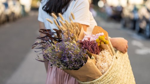 Un gigantesque marché de fleurs séchées à 2€ débarque à Lyon début juillet