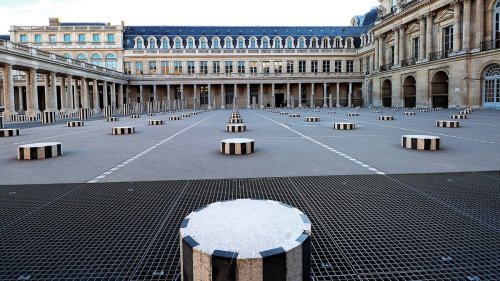 Palais Royal : 3 000 ballons remplis de cadeaux vont décorer les Colonnes de Buren en juin
