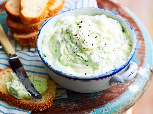 Dips zum Grillen - die besten Rezepte | LECKER