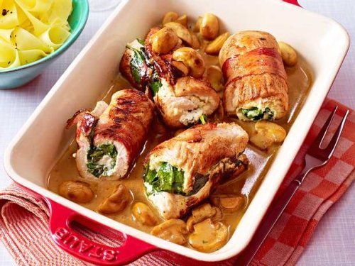 Puten-Rouladen mit Spinat-Frischkäse-Füllung Rezept | LECKER