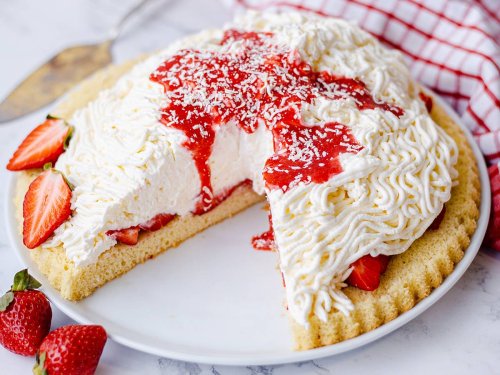 Spaghettieis-Kuchen