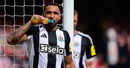 Leeds United should not rush key transfer decision in hunt for safety after Daniel Farke warning