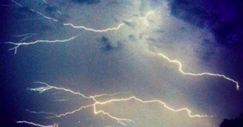 Thunderstorms to hit with 'danger to life' flood warnings tonight