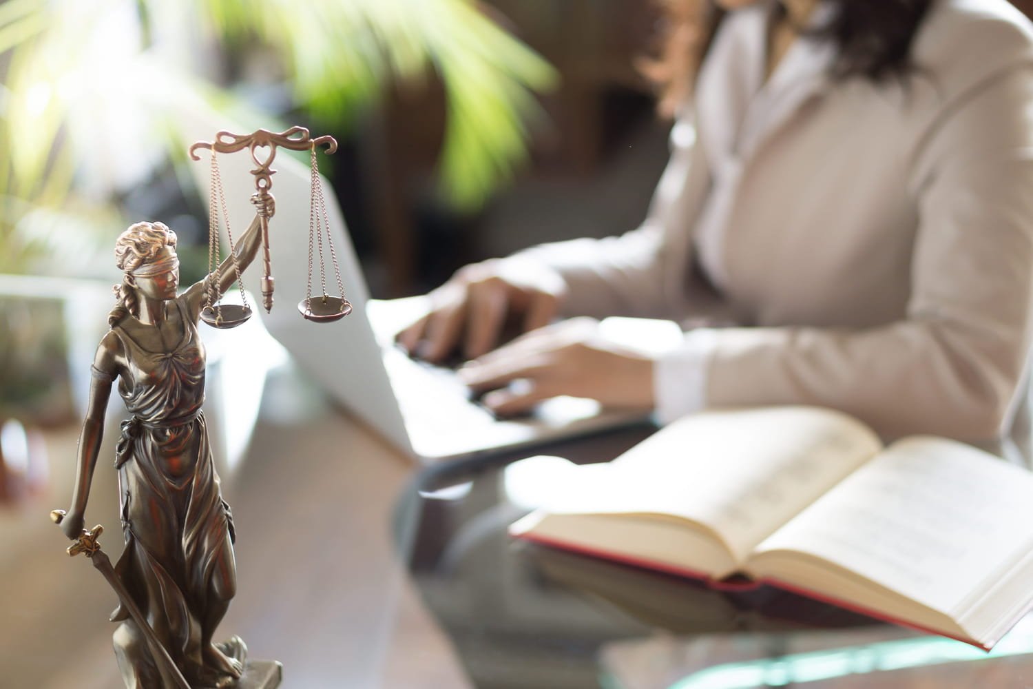 Passage à l'heure d'été : attention, certains salariés peuvent être payés une heure de moins, alerte une avocate