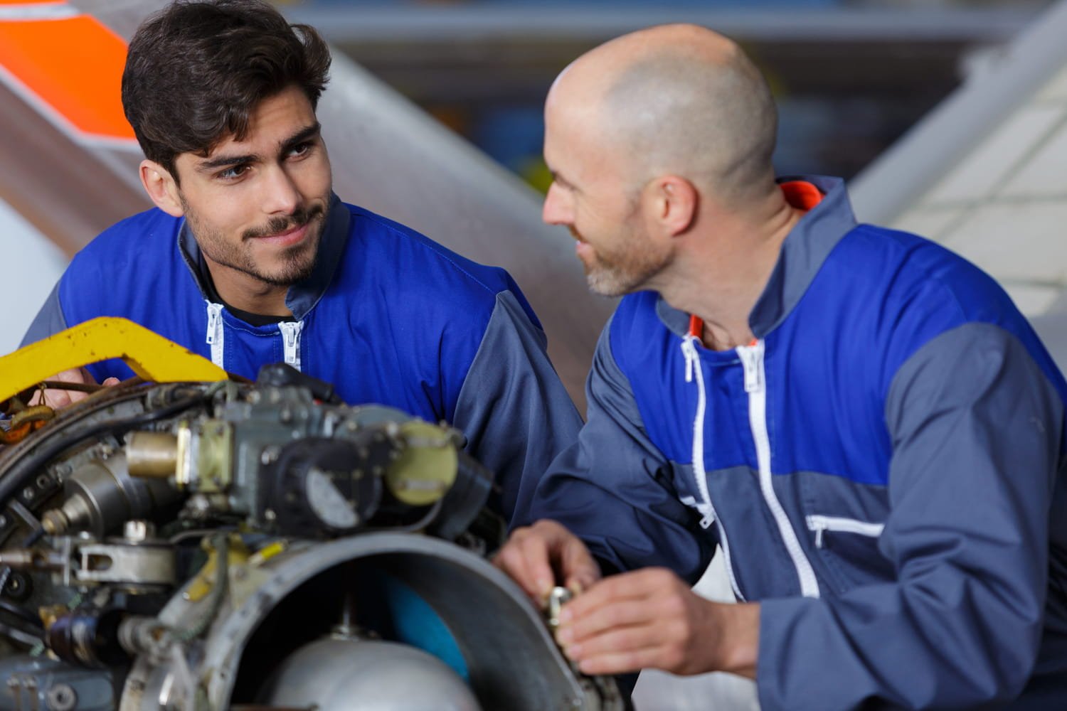 Mieux que l'automobile : cette spécialisation permet aux mécaniciens de gagner jusqu'à 6 000 euros par mois