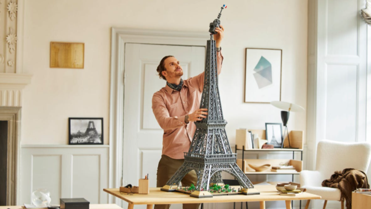 Epic LEGO Eiffel Tower Is the Tallest Set Yet