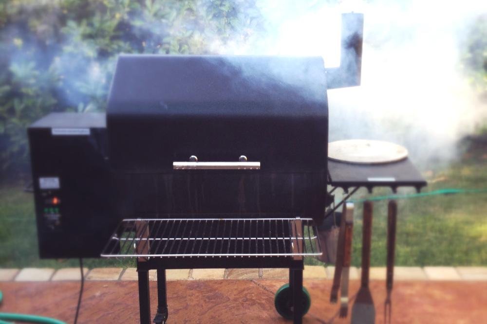 What Are the Pros and Cons of a Pellet Grill?