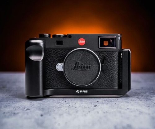 The new Really Right Stuff L-plate and grip for Leica M11 cameras is now in stock