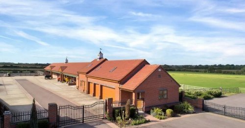 Inside most expensive house on Zoopla in Leicestershire now