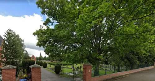 99 graves to be added in cemetery extension on football greenspace in Market Harborough