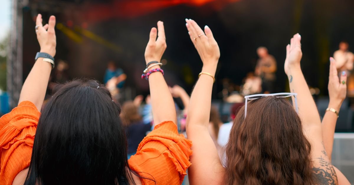 Scammers threatened Leicestershire man after selling him fake concert tickets
