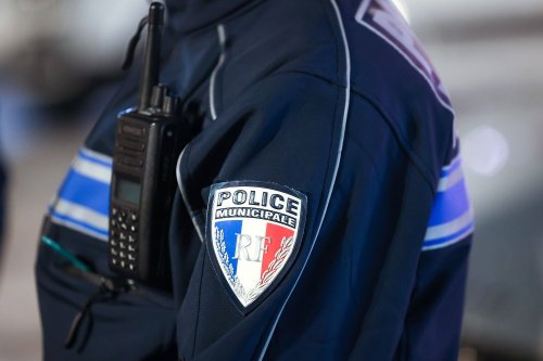 Alsace : un policier hospitalisé après avoir été percuté lors d’un rodéo par un jeune en moto-cross