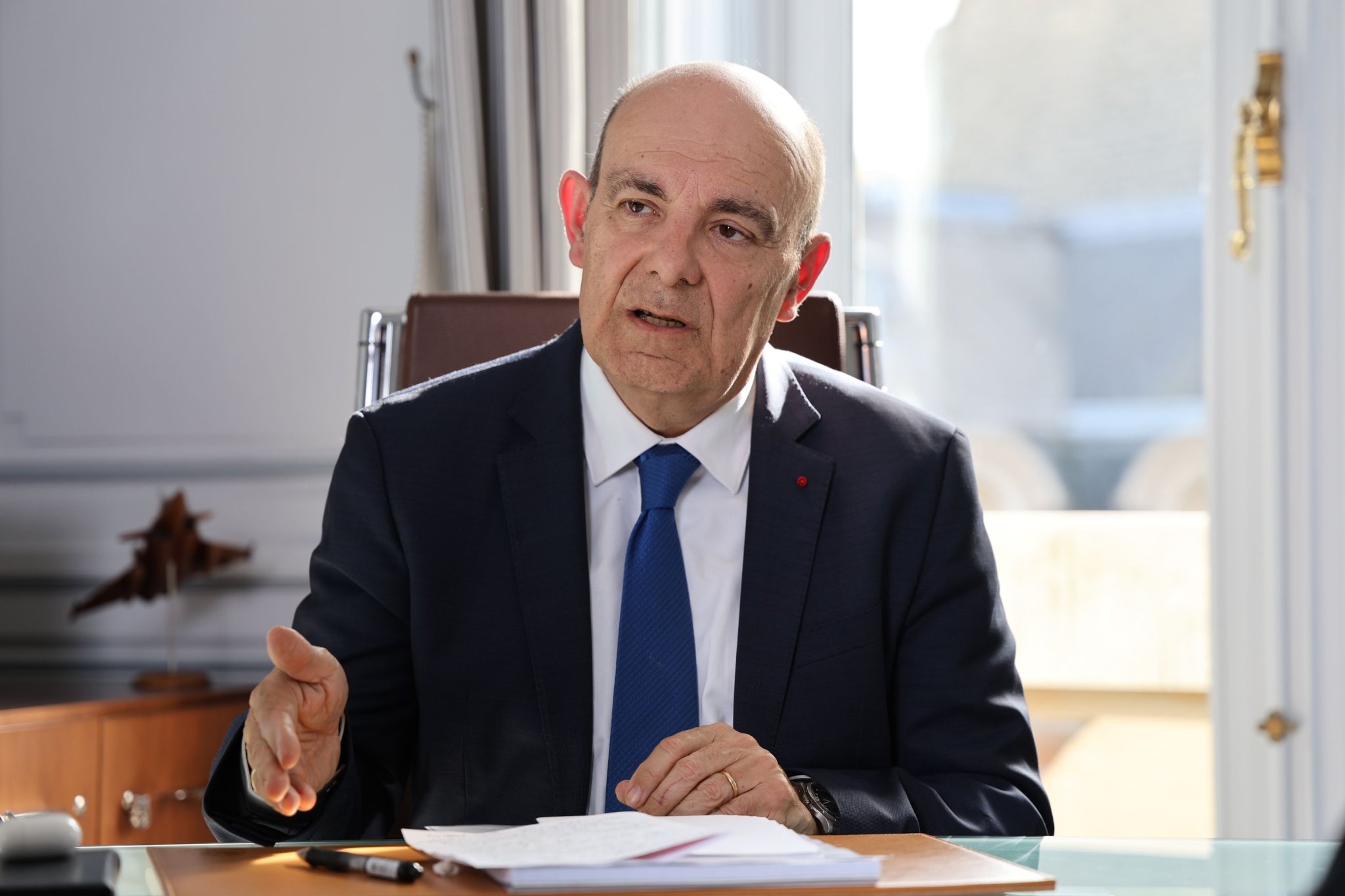Éric Trappier, PDG de Dassault Aviation : «Nous étudions la possibilité de produire cinq Rafale par mois»