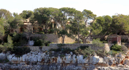 Exclusif : Rafael Nadal nous ouvre les portes de sa villa incroyable à Majorque !