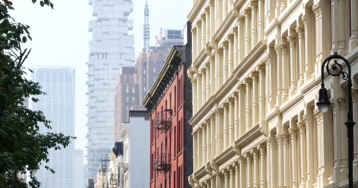 Thierry Henry : il s'offre un triplex à New-York "perché au sommet d’un bâtiment historique, magnifiquement restauré"