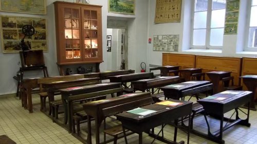 Corbillards, magie, mousquetaire… : 5 musées insolites à visiter absolument