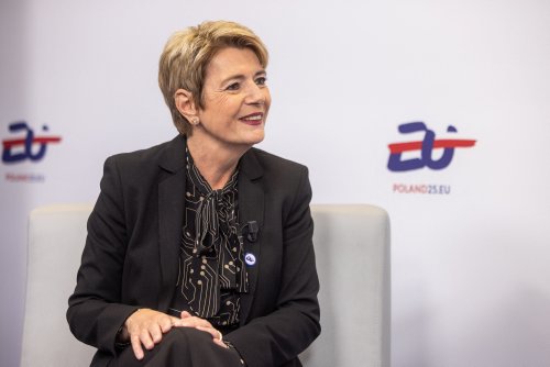 Karin Keller-Sutter assistera aux funérailles du pape François