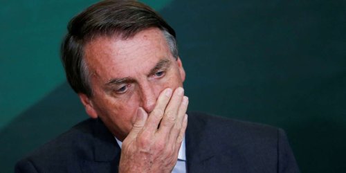 Au Brésil, la commission d’enquête parlementaire sur le Covid-19 approuve le rapport qui recommande l’inculpation de Bolsonaro