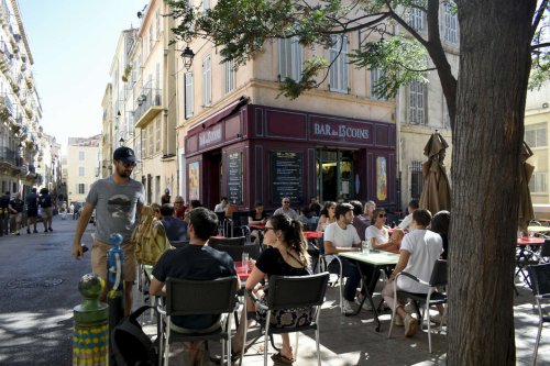 « Quand tu arrives ici, tu te dis que rien n’est cher » : les Parisiens s’entichent de Marseille