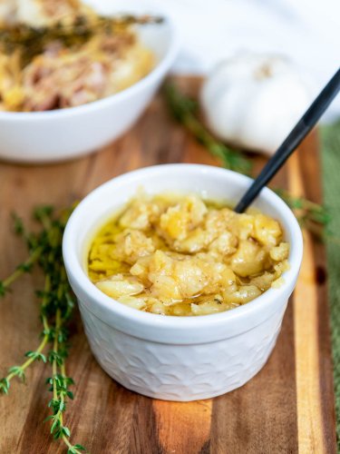 Garlic Confit Recipe: Tender, Buttery, and a Must-Have for Homemade Condiment