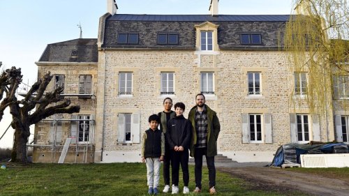 Cette famille a tout plaqué pour redonner vie à un château de la Nièvre