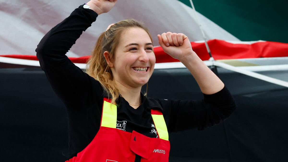 Violette Dorange, une arrivée de superstar au Vendée Globe : « Même Léon Marchand et Angèle la suivent sur Instagram ! »
