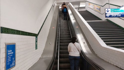Un homme tente d’étrangler deux femmes dans le métro à Paris