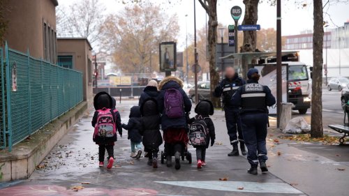 Paris : escortés par la police pour se rendre à l’école à cause des consommateurs de crack